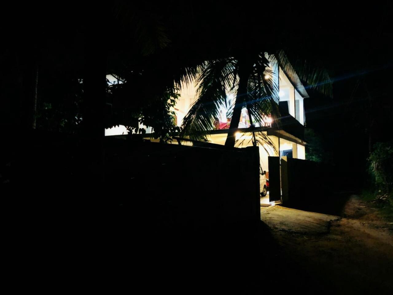 Mama'S Hostel אהנגאמה מראה חיצוני תמונה